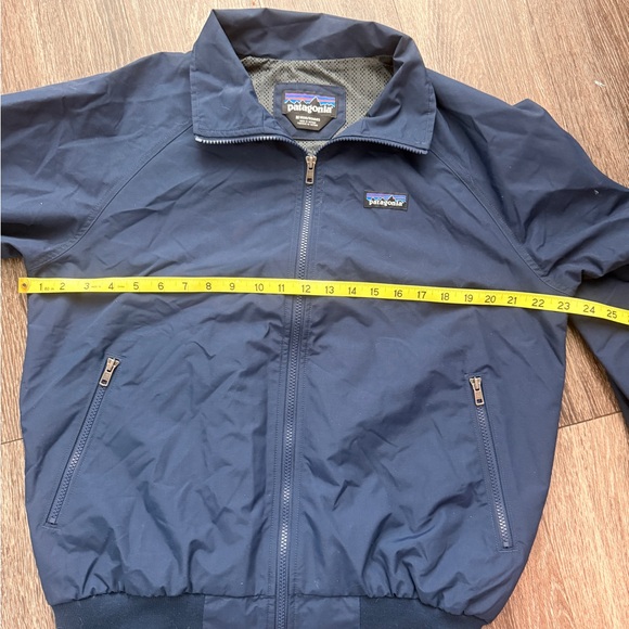 Patagonia UNISEX Navy Bomber Jacket - Picture 3 of 5